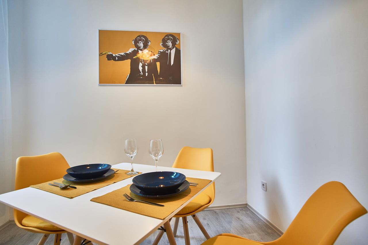 Design Apartment In The City Center With Ac Budapest Exterior photo